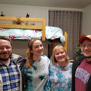 Meet your Posher, Annette